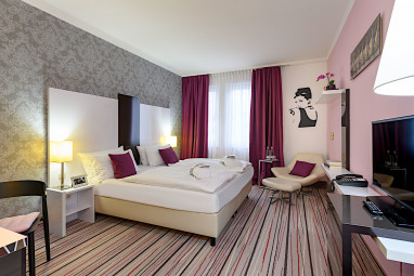 Mercure Hotel Wiesbaden City: Zimmer