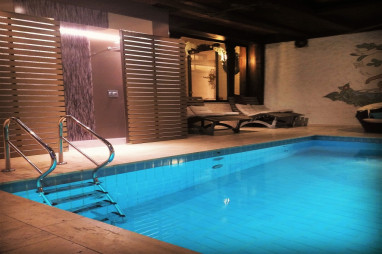 Akzent Waldhotel Rheingau: Pool