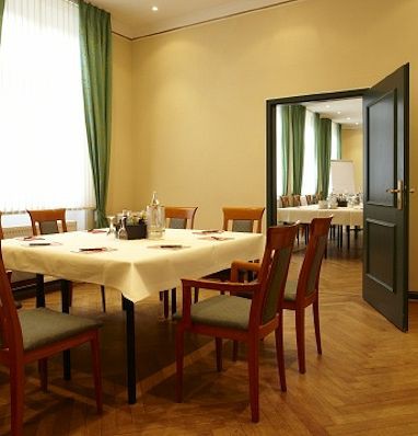 TOP Hotel Jagdschloss Niederwald: Tagungsraum