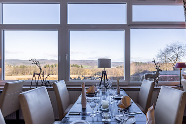 TOP Hotel Jagdschloss Niederwald: Restaurant