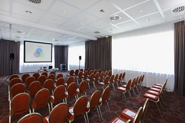 H+ Hotel Wiesbaden Niedernhausen: Außenansicht