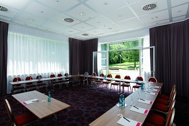 H+ Hotel Wiesbaden Niedernhausen: Lobby