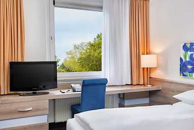 H+ Hotel Frankfurt Airport West: Zimmer