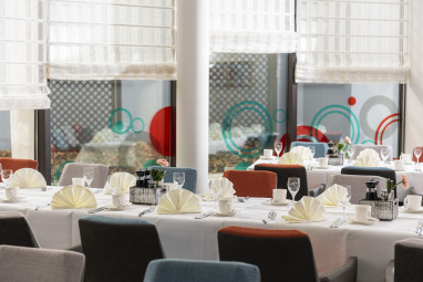 Dorint Main Taunus Zentrum Frankfurt/Sulzbach by Revo: Restaurant