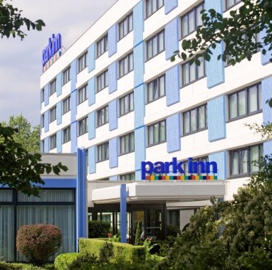 Park Inn by Radisson Mannheim: Außenansicht