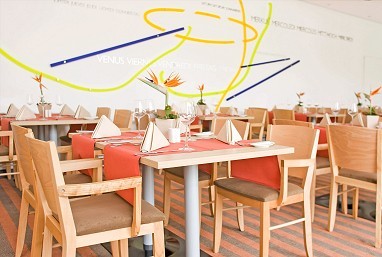 Park Inn by Radisson Mannheim: Restaurant