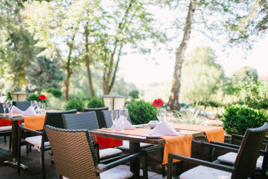 relexa Waldhotel Schatten: Außenansicht