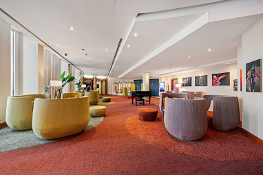 Novotel Freiburg Am Konzerthaus: Bar/Lounge