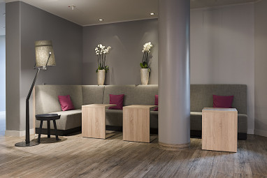 Mercure Hotel München Neuperlach Süd by Revo: Bar/Lounge