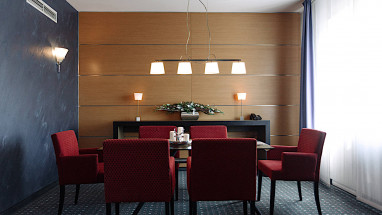 Ramada by Wyndham Essen: Tagungsraum