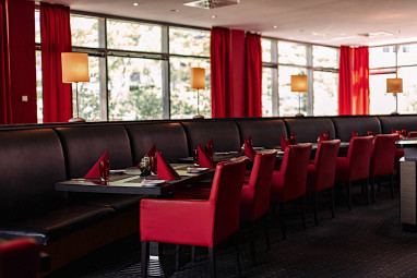 Ramada by Wyndham Essen: Restaurant