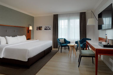 Courtyard by Marriott Hamburg Airport: Zimmer