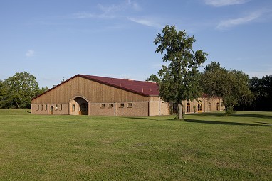 Landhotel Schloss Teschow: Außenansicht