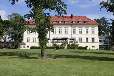 Landhotel Schloss Teschow: Außenansicht