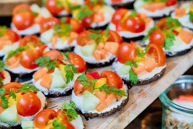 WELCOME HOTEL WESEL: Restaurant