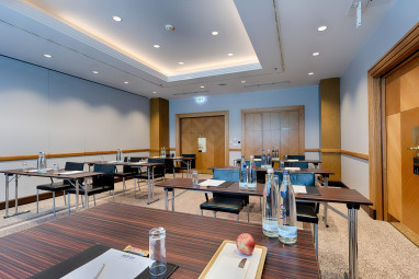 Park Inn by Radisson Berlin Alexanderplatz: Tagungsraum