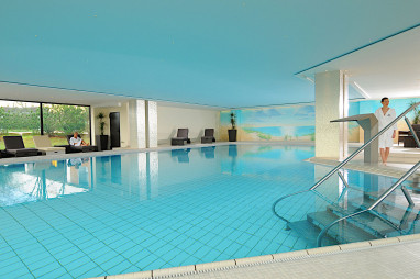 Maritim Strandhotel Travemünde: Pool