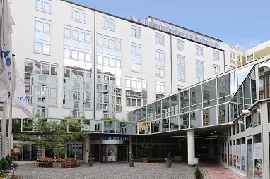 Maritim Hotel München: Außenansicht