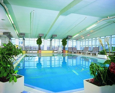 Maritim Hotel München: Pool