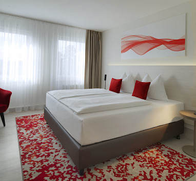 Ramada by Wyndham Dresden: Zimmer