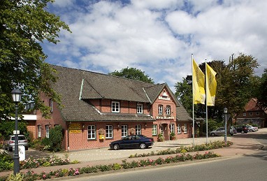 Ringhotel Sellhorn Hanstedt: Außenansicht