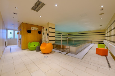 Mercure Hotel Duisburg City: Pool