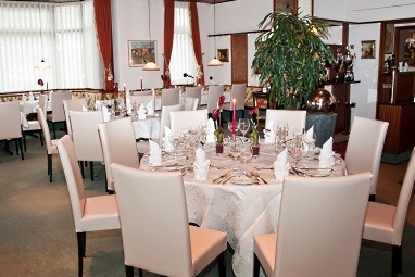 TOP CityLine Hotel Zettler: Restaurant