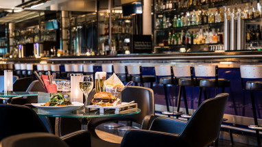 Dorint Hotel Potsdam: Bar/Lounge