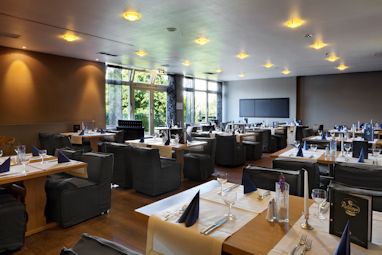 TRYP by Wyndham Bad Bramstedt: Restaurant