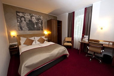 BEST WESTERN Savoy Hotel: Zimmer