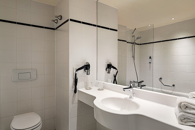 Vienna House Easy by Wyndham Landsberg by Revo: Zimmer