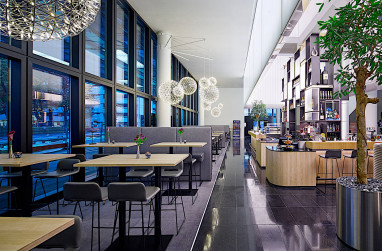 Hyperion Hotel Basel by Revo: Bar/Lounge