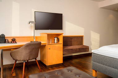 Mövenpick Hotel Nürnberg-Airport by Revo: Zimmer