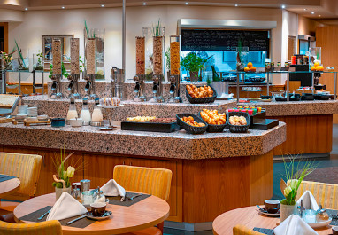 Mövenpick Hotel Nürnberg-Airport by Revo: Restaurant