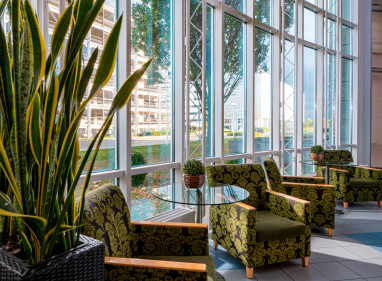 Mövenpick Hotel Nürnberg-Airport by Revo: Lobby