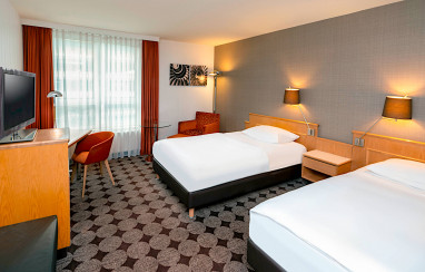 Mövenpick Hotel Nürnberg-Airport by Revo: Zimmer