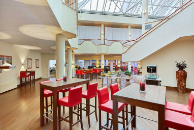 Radisson Blu Hotel Karlsruhe/Ettlingen: Bar/Lounge