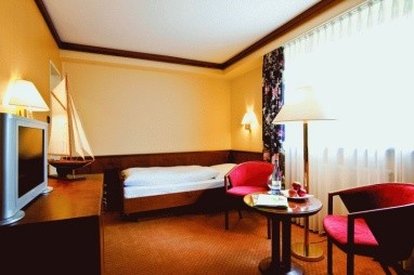 Ringhotel Birke - Business. Wellness. Kiel: Außenansicht