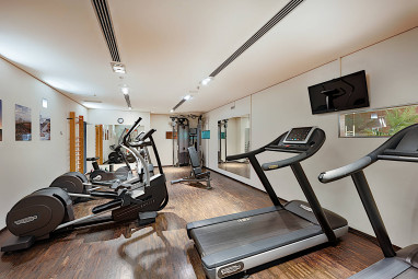 Radisson Collection Hotel Berlin: Fitness-Center