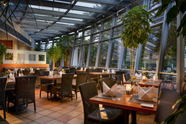 Mövenpick Hotel München-Airport by Revo: Restaurant