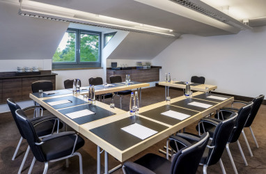 Mövenpick Hotel München-Airport by Revo: Tagungsraum