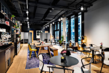 Design Offices München Nove: Lobby