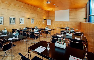 Vienna House by Wyndham Martinspark Dornbirn: Tagungsraum