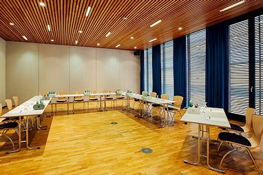 Vienna House by Wyndham Martinspark Dornbirn: Lobby