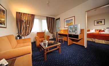 COLUMBIA Hotel Rüsselsheim: Zimmer