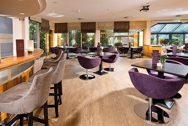 Leonardo Hotel Hannover Airport: Bar/Lounge