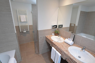 Best Western Queens Hotel Pforzheim-Niefern: Zimmer