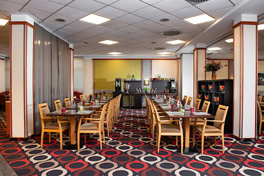 Leonardo Köln: Restaurant