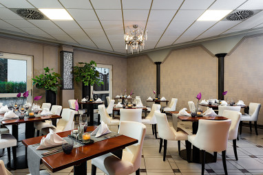 Leonardo Köln: Restaurant