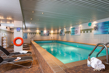 Leonardo Köln: Pool